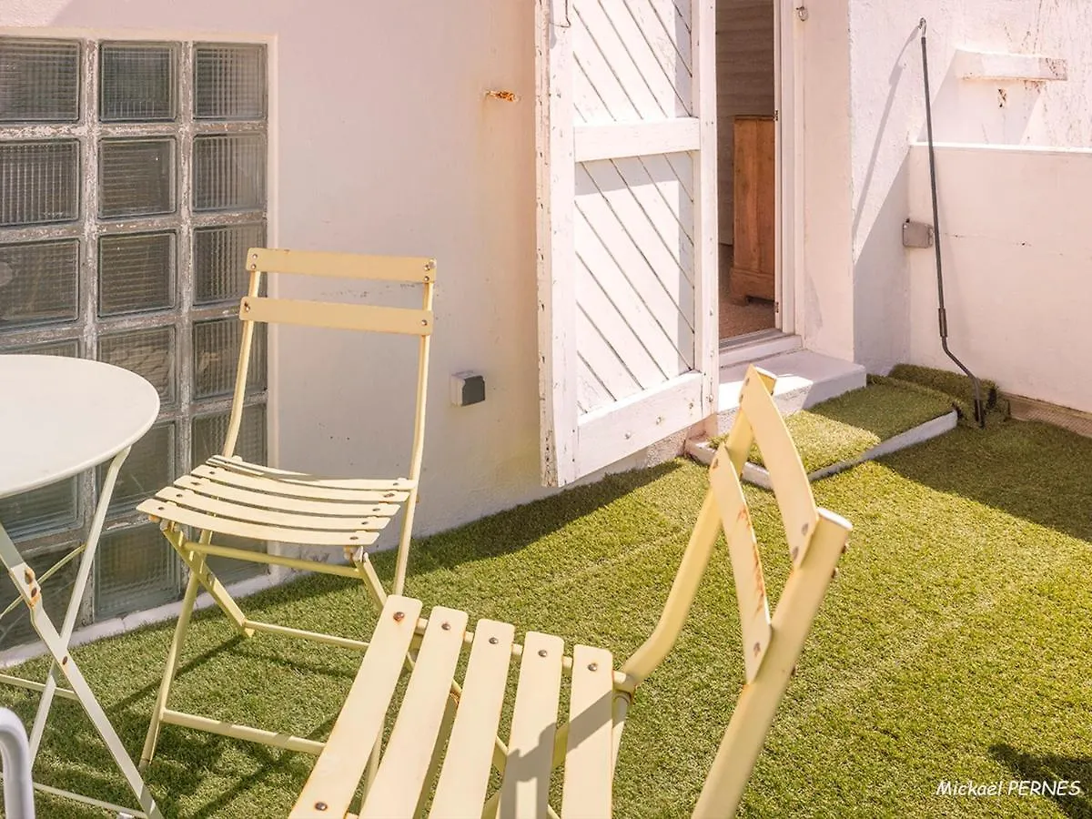 Appartement T3 Avec Terrasse, Proche Plage Et Commerces A Larmor-Plage - Fr-1-349-199 Apartment
