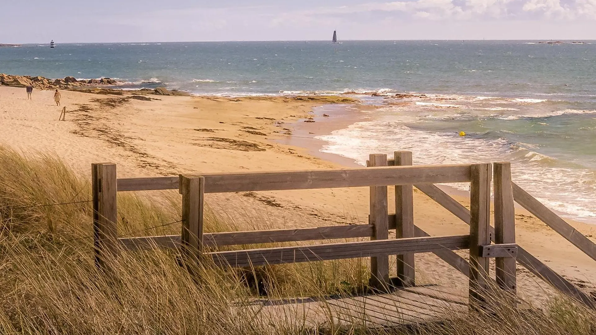 Appartement T3 Avec Terrasse, Proche Plage Et Commerces A Larmor-Plage - Fr-1-349-199 France