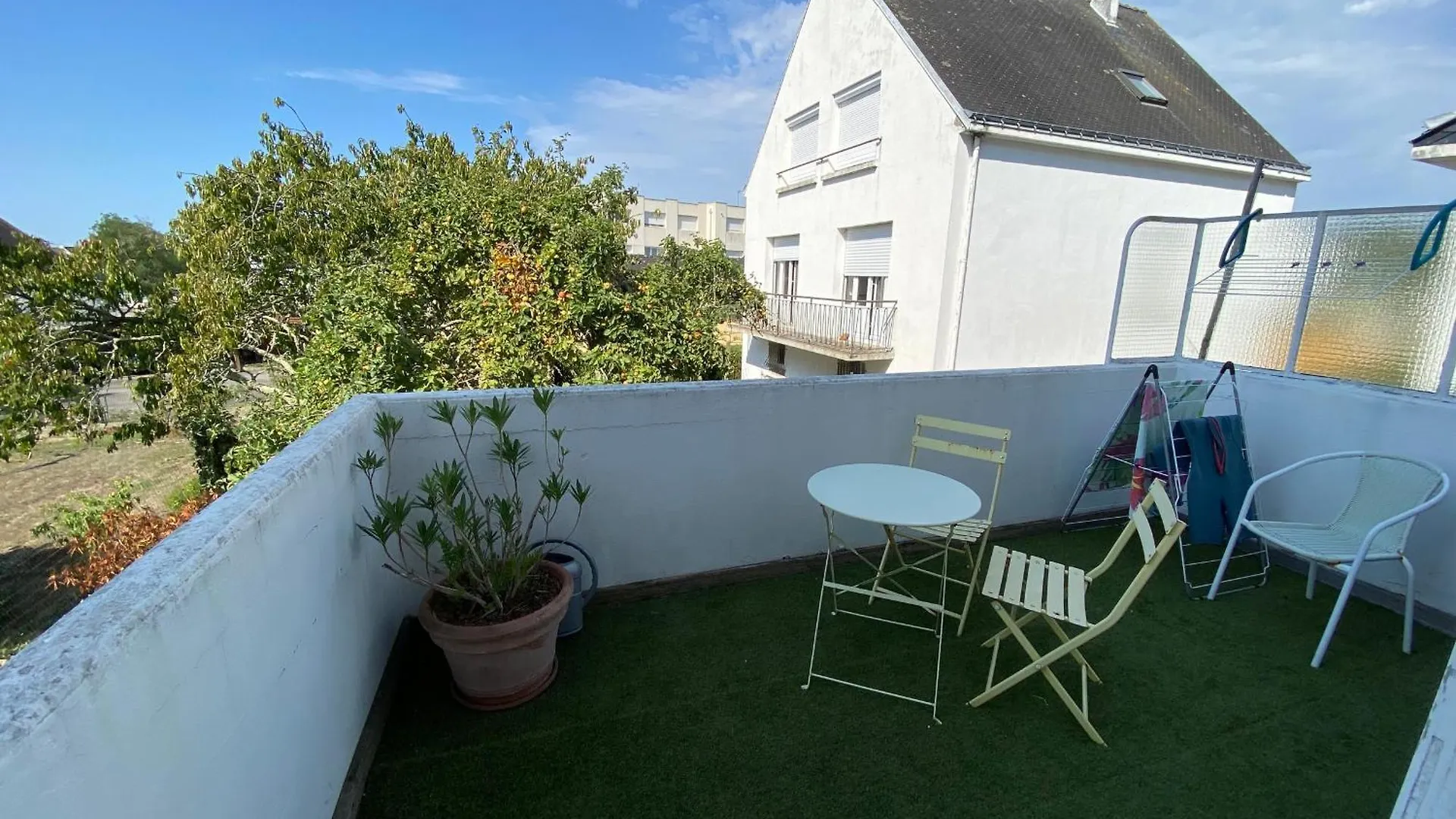Appartement T3 Avec Terrasse, Proche Plage Et Commerces A Larmor-Plage - Fr-1-349-199 Apartamento